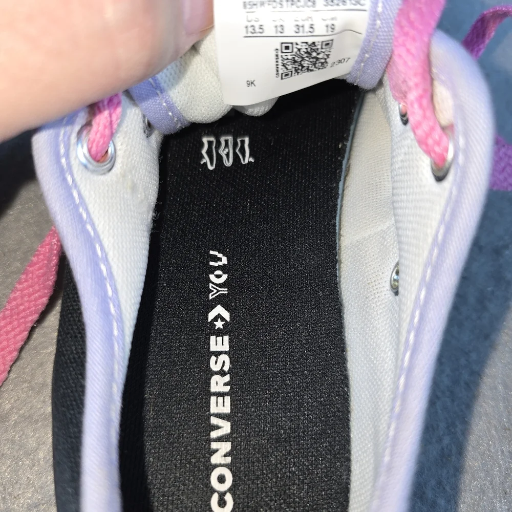 Kids Converse All stars Black and Pink Sneakers Size 13.5Y
